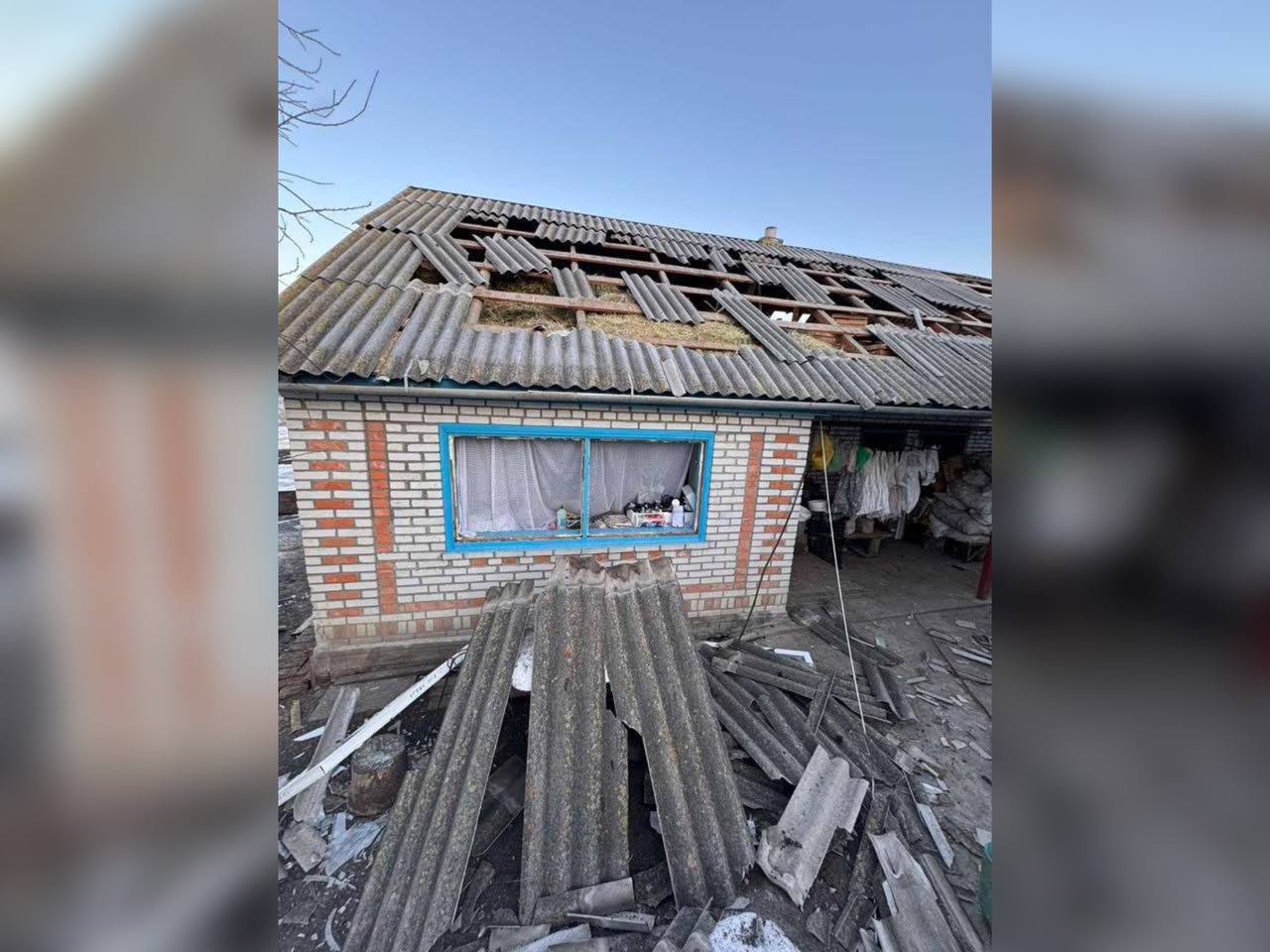 Пошкоджений будинок