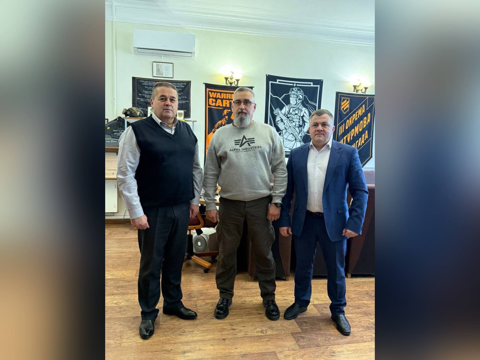 Заступник начальника ОВА Денис Столяренко провів робочу зустріч із заступником директора з питань розвитку та інновацій Державної установи «Центр пробації» Володимиром Баранцьом та начальником філії Державної установи «Центр пробації» у Вінницькій області