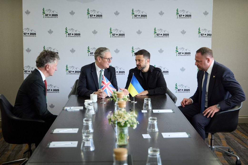 Президент України Володимир Зеленський із Прем’єр-міністром Великої Британії Кіром Стармером
