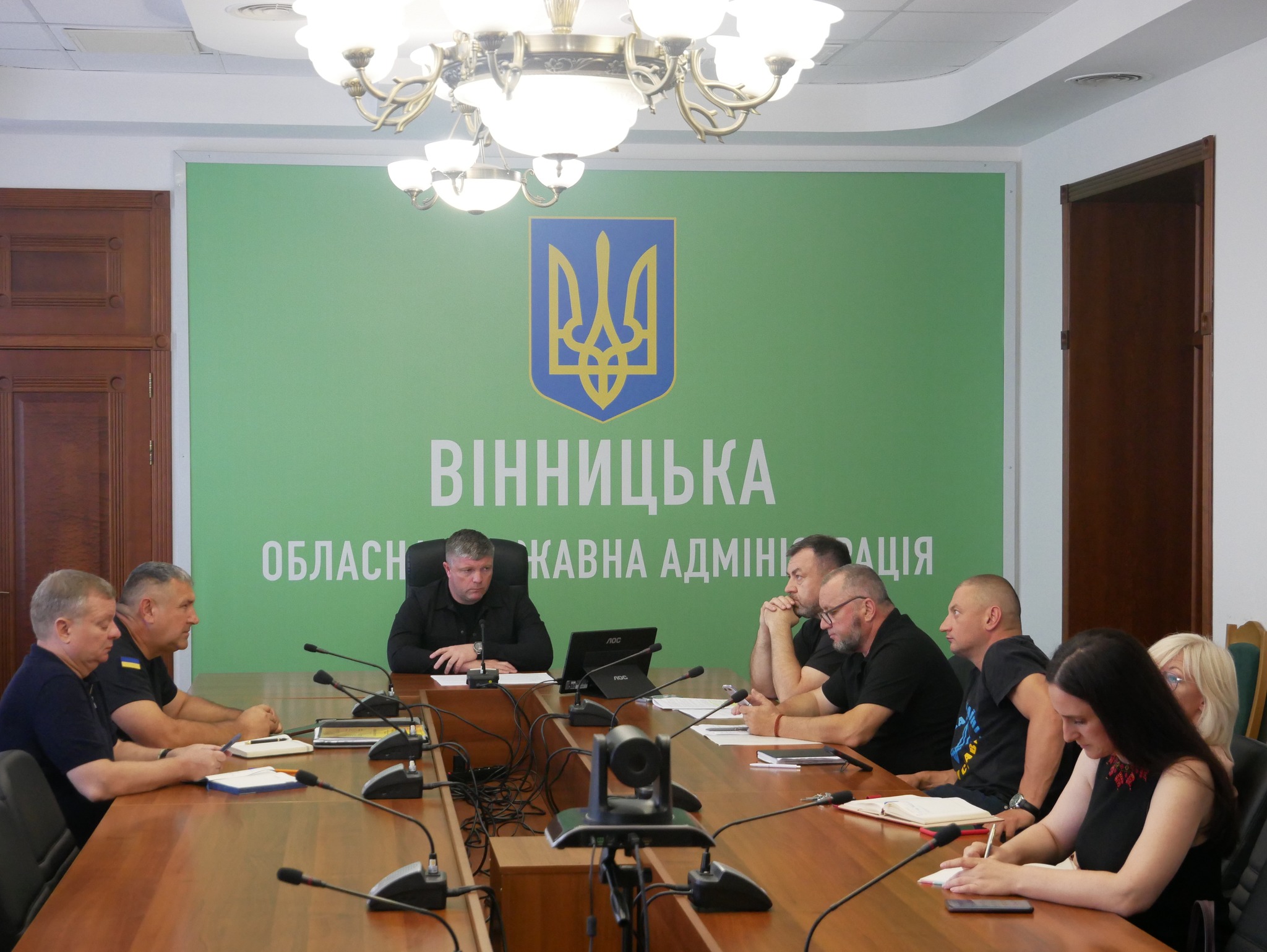 Заступник начальника ОВА Олександр Піщик та учасники заходу