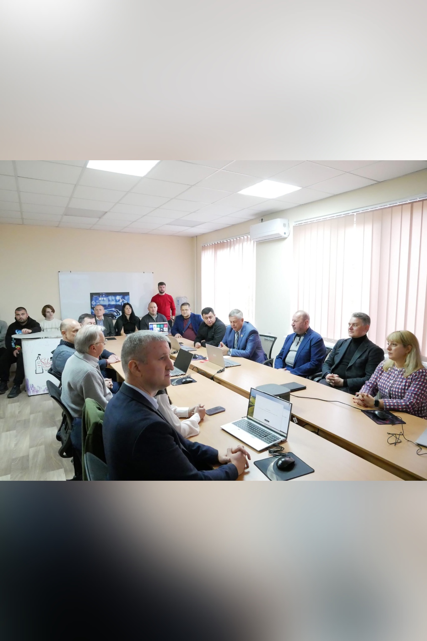 заступник начальника ОВА (CDTO) Андрій Кавунець та учасники заходу