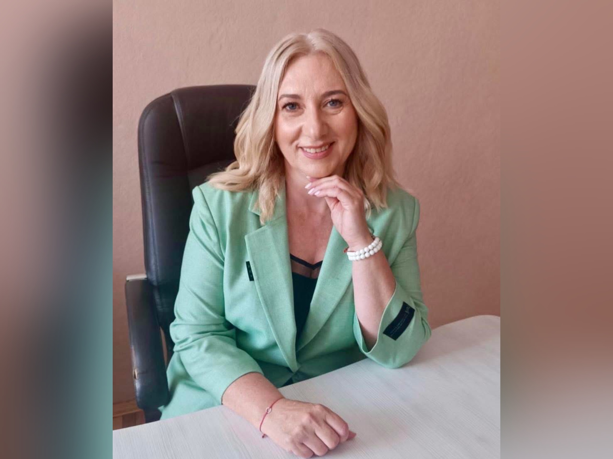 Директорка 12 ліцею Олена Вітюк стала лауреаткою Премії Верховної Ради України