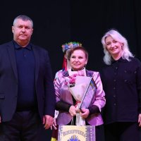 Перша заступниця начальника ОВА Наталя Заболотна, голова Вінницької обласної Ради Вячеслав Соколовий та учасниця заходу