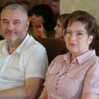 Народні депутати України Ірина Борзова та Анатолій Драбовський нагородили кращих медичних працівників Вінниччини грамотами Верховної Ради України.