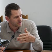 Учасник засідання