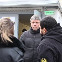 Заступник Начальника ОВА Олександр Піщик та заступник Міністра з питань стратегічних галузей промисловості України Тимур Ткаченко інспектують укриття 