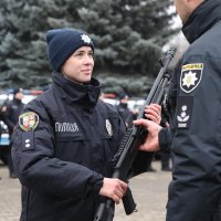 Вручення помпової рушниці