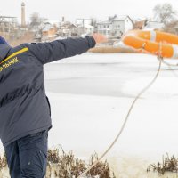 Показові навчання на базі групи водолазно-рятувальних робіт для представників медіа