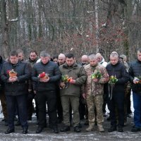 Керівництво області, військові, представники духовенства та небайдужа громадськість вшановують  пам’ять жертв Голодомору 1932-1933 років