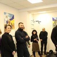 Люди в реабілітаційній залі