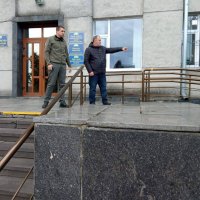 Заступник начальника Хмільницької районної військової адміністрації Дмитро Сидоренко та заступник Калинівського міського голови Віктор Кособуцький 