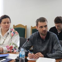 представники структурних підрозділів ОВА