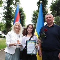 Перша заступниця начальника ОВА Наталя Заболотна, голова обласної Ради Вячеслав Соколовий та учасниця заходу