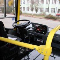 Шкільний автобус. Місце водія