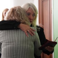 Перша заступниця Начальника ОВА Наталя Заболотна під час вручення посмертних нагород